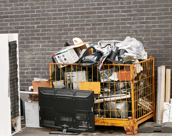 Residential Junk Removal (1)